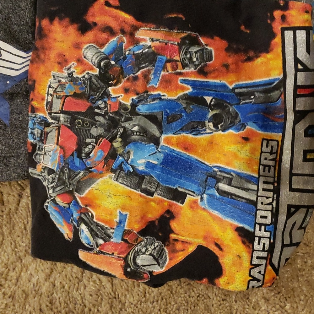 Lot of 10 boys size 4/5 shirts. - Picture 9 of 10